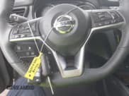 ✅ 2020 Nissan Rogue S • VIN: 5N1AT2MT8LC787192 • Lot: 43526288. Wystawiony na IAAI z przebiegiem 233 457 mil. Bezpłatny archiwum sprzedaży aukcyjnych z USA i szczegółowy raport historii pojazdu na DreamBid. Zdjęcie 11.