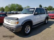 ✅ 2000 Ford Explorer XLT • VIN: 1FMDU73E6YUB51625 • Lot: 63055885. Listed on Copart with 243,548 mi. Free auction sales archive from the USA and detailed vehicle history report at DreamBid. Image 1.