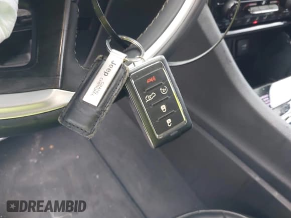 ✅ 2023 Jeep Grand Cherokee Limited • VIN: 1C4RJKBG4P8885521 • Lot: 42712843. Listed on IAAI with 52,432 mi. Free auction sales archive from the USA and detailed vehicle history report at DreamBid. Image 11.