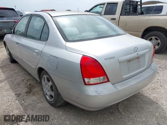 ✅ 2003 Hyundai Elantra GLS • VIN: KMHDN45D53U476615 • Lot: 42775102. Wystawiony na IAAI z przebiegiem 212 100 mil. Bezpłatny archiwum sprzedaży aukcyjnych z USA i szczegółowy raport historii pojazdu na DreamBid. Zdjęcie 3.