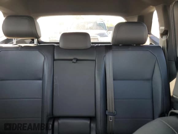 ✅ 2020 Volkswagen Tiguan SE • VIN: 3VV2B7AXXLM144388 • Lot: 90722475. Wystawiony na Copart z przebiegiem 59 612 mil. Bezpłatny archiwum sprzedaży aukcyjnych z USA i szczegółowy raport historii pojazdu na DreamBid. Zdjęcie 10.