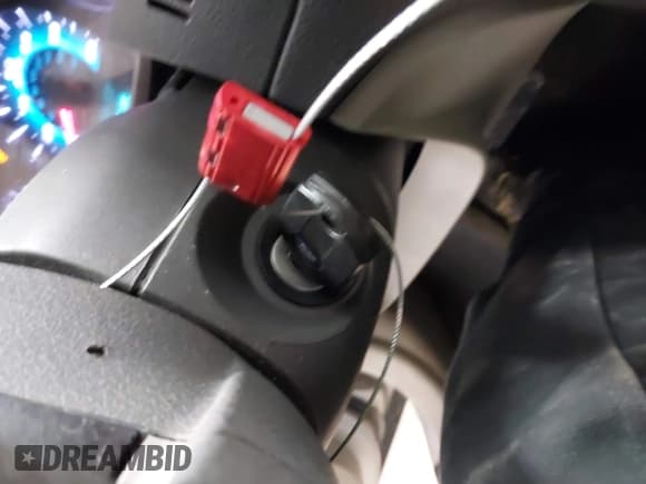 ✅ 2012 Ford Fusion SE • VIN: 3FAHP0HA3CR313100 • Lot: 43888027. Listed on IAAI with 206,717 mi. Free auction sales archive from the USA and detailed vehicle history report at DreamBid. Image 11.