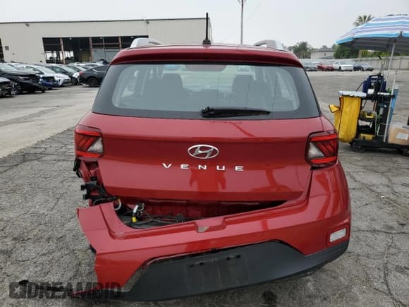 ✅ 2023 Hyundai Venue SEL • VIN: KMHRC8A38PU215615 • Lot: 55314525. Listed on Copart with 77,732 mi. Free auction sales archive from the USA and detailed vehicle history report at DreamBid. Image 6.