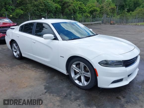 ✅ 2017 Dodge Charger R/T • VIN: 2C3CDXCT7HH561632 • Lot: 42230931. Listed on IAAI with 165,954 mi. Free auction sales archive from the USA and detailed vehicle history report at DreamBid. Image 1.