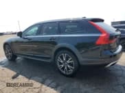 ✅ 2018 Volvo V90 • VIN: YV4A22NL1J1026418 • Лот: 70485924. Опубликован ранее на Copart с пробегом 101 094 миль. Бесплатный доступ к архиву аукционных продаж из США и подробный отчёт об истории автомобиля на DreamBid. Изображение 2.