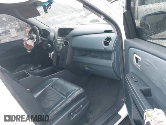 ✅ 2009 Honda Pilot EX-L • VIN: 5FNYF38549B024805 • Lot: 42904416. Wystawiony na IAAI z przebiegiem 221 601 mil. Bezpłatny archiwum sprzedaży aukcyjnych z USA i szczegółowy raport historii pojazdu na DreamBid. Zdjęcie 5.