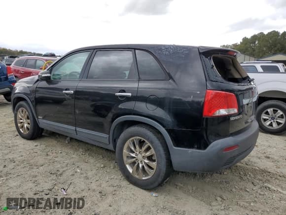 ✅ 2011 Kia Sorento EX • VIN: 5XYKUDA28BG014407 • Lot: 82754625. Listed on Copart with Not provided. Free auction sales archive from the USA and detailed vehicle history report at DreamBid. Image 2.