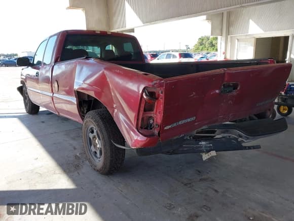 ✅ 2004 Chevrolet Silverado 1500 LT • VIN: 1GCEC19T54E200512 • Lot: 43533827. Wystawiony na IAAI z przebiegiem 240 597 mil. Bezpłatny archiwum sprzedaży aukcyjnych z USA i szczegółowy raport historii pojazdu na DreamBid. Zdjęcie 3.