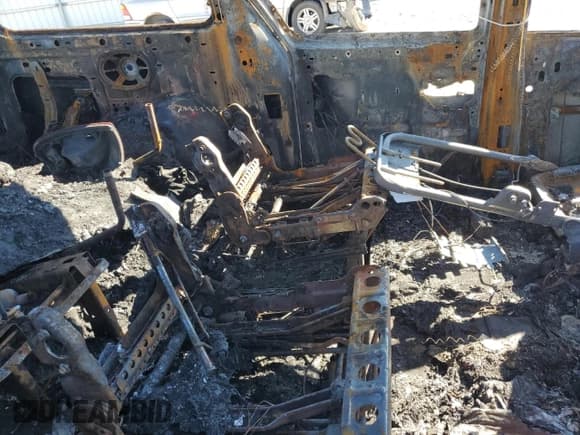 ✅ 2006 Dodge Grand Caravan SXT • VIN: 2D4GP44L26R767968 • Lot: 85865185. Listed on Copart with Not provided. Free auction sales archive from the USA and detailed vehicle history report at DreamBid. Image 10.