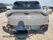 ✅ 2023 Aston Martin DBX 707 • VIN: SD7VUJBW2PTV07234 • Lot: 62861325. Wystawiony na Copart z przebiegiem Nie podano. Bezpłatny archiwum sprzedaży aukcyjnych z USA i szczegółowy raport historii pojazdu na DreamBid. Zdjęcie 6.