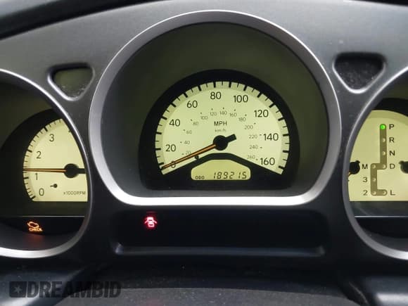 ✅ 2002 Lexus GS 300 • VIN: JT8BD69S520171588 • Lot: 42882952. Wystawiony na IAAI z przebiegiem 189 215 mil. Bezpłatny archiwum sprzedaży aukcyjnych z USA i szczegółowy raport historii pojazdu na DreamBid. Zdjęcie 7.