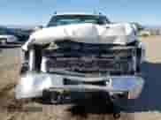 2014 Chevrolet Silverado 3500HD Work Truck z VIN 1GC0KZCG6EF105427, wystawiony jako Copart lot #69698044 z przebiegiem 92 811 mil mil oraz Szkoda całkowita • Salvage title. Historia ofert i sprzedaży dostępna na DreamBid. Obrazek 5.