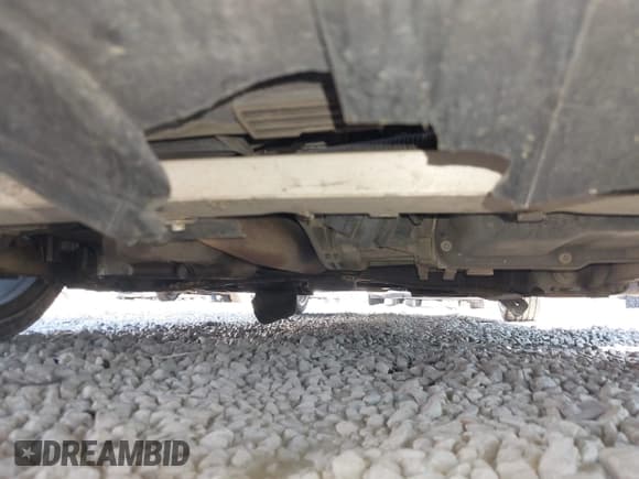 ✅ 2014 Mercedes-Benz CLA 250 • VIN: WDDSJ4EBXEN033983 • Lot: 42809308. Listed on IAAI with 136,818 mi. Free auction sales archive from the USA and detailed vehicle history report at DreamBid. Image 6.