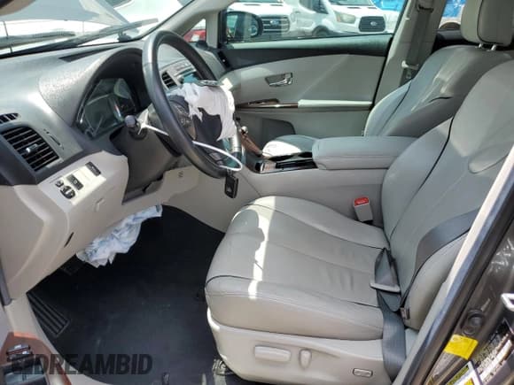 ✅ 2012 Toyota Venza Limited • VIN: 4T3BK3BB4CU067669 • Lot: 58464615. Wystawiony na Copart z przebiegiem 204 804 mil. Bezpłatny archiwum sprzedaży aukcyjnych z USA i szczegółowy raport historii pojazdu na DreamBid. Zdjęcie 7.