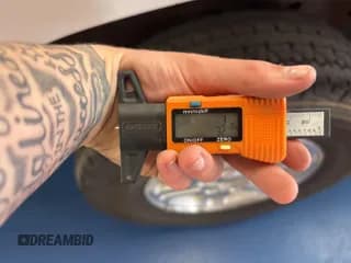 ✅ 2012 Chevrolet Colorado 1LT • VIN: 1GCJTCFE6C8160907 • Лот: 42250034. Опубликован ранее на IAAI с пробегом 84 839 миль. Бесплатный доступ к архиву аукционных продаж из США и подробный отчёт об истории автомобиля на DreamBid. Изображение 1.