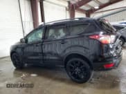 ✅ 2018 Ford Escape SE • VIN: 1FMCU9GD5JUD35033 • Lot: 92386285. Wystawiony na Copart z przebiegiem 106 445 mil. Bezpłatny archiwum sprzedaży aukcyjnych z USA i szczegółowy raport historii pojazdu na DreamBid. Zdjęcie 2.