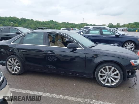 ✅ 2013 Audi A4 Premium Plus • VIN: WAUFFAFL6DN046857 • Lot: 42166802. Listed on IAAI with 113,085 mi. Free auction sales archive from the USA and detailed vehicle history report at DreamBid. Image 14.
