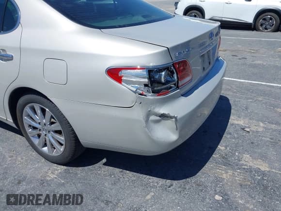 ✅ 2005 Lexus ES 350 • VIN: JTHBA30G155066473 • Lot: 42312214. Listed on IAAI with 163,569 mi. Free auction sales archive from the USA and detailed vehicle history report at DreamBid. Image 6.