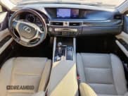 ✅ 2013 Lexus GS 350 • VIN: JTHBE1BL3D5007071 • Lot: 92300055. Wystawiony na Copart z przebiegiem 144 898 mil. Bezpłatny archiwum sprzedaży aukcyjnych z USA i szczegółowy raport historii pojazdu na DreamBid. Zdjęcie 8.