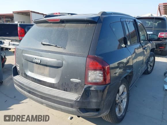 ✅ 2015 Jeep Compass High Altitude • VIN: 1C4NJDEBXFD217092 • Lot: 43237256. Listed on IAAI with 161,684 mi. Free auction sales archive from the USA and detailed vehicle history report at DreamBid. Image 4.