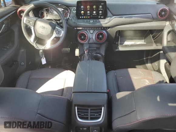 ✅ 2025 Chevrolet Blazer RS • VIN: 3GNKBERS9SS128941 • Lot: 81918995. Listed on Copart with 2,420 mi. Free auction sales archive from the USA and detailed vehicle history report at DreamBid. Image 8.