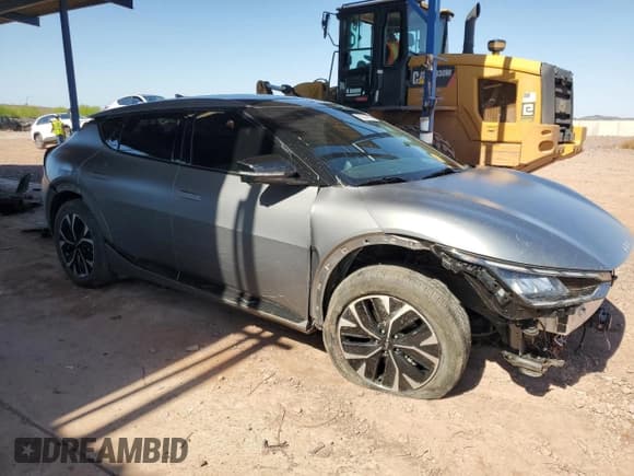 ✅ 2022 Kia EV6 GT-Line • VIN: KNDC44LA4N5072603 • Лот: 59044835. Опубликован ранее на Copart с пробегом 13 047 миль. Бесплатный доступ к архиву аукционных продаж из США и подробный отчёт об истории автомобиля на DreamBid. Изображение 4.