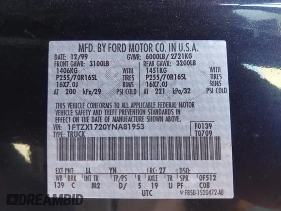 ✅ 2000 Ford F-150 XL • VIN: 1FTZX1720YNA81953 • Lot: 43488074. Wystawiony na IAAI z przebiegiem 144 758 mil. Bezpłatny archiwum sprzedaży aukcyjnych z USA i szczegółowy raport historii pojazdu na DreamBid. Zdjęcie 9.