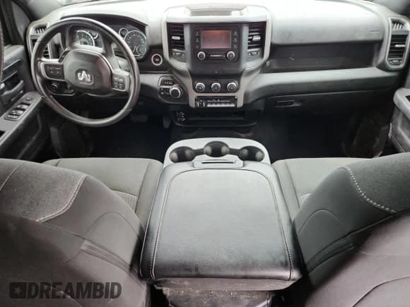 ✅ 2021 Ram 2500 Tradesman • VIN: 3C6UR5CJ4MG654825 • Lot: 70721465. Wystawiony na Copart z przebiegiem 54 606 mil. Bezpłatny archiwum sprzedaży aukcyjnych z USA i szczegółowy raport historii pojazdu na DreamBid. Zdjęcie 8.