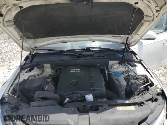 ✅ 2013 Audi allroad A4 Premium • VIN: WA19FAFL7DA141431 • Lot: 63627815. Wystawiony na Copart z przebiegiem 242 285 mil. Bezpłatny archiwum sprzedaży aukcyjnych z USA i szczegółowy raport historii pojazdu na DreamBid. Zdjęcie 11.