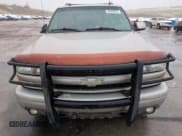 ✅ 2004 Chevrolet Suburban Z71 • VIN: 3GNFK16Z44G305168 • Лот: 53900955. Опубликован ранее на Copart с пробегом 186 770 миль. Бесплатный доступ к архиву аукционных продаж из США и подробный отчёт об истории автомобиля на DreamBid. Изображение 5.