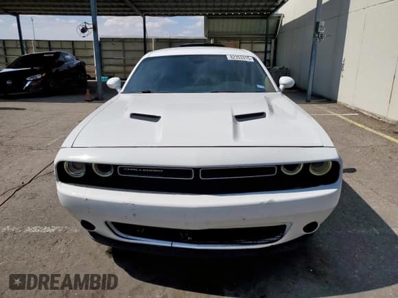 ✅ 2016 Dodge Challenger SXT • VIN: 2C3CDZAGXGH309180 • Lot: 82353315. Wystawiony na Copart z przebiegiem 82 594 mil. Bezpłatny archiwum sprzedaży aukcyjnych z USA i szczegółowy raport historii pojazdu na DreamBid. Zdjęcie 5.