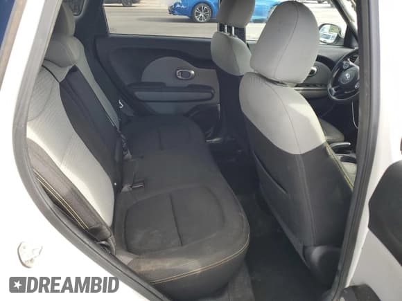 ✅ 2016 Kia Soul + • VIN: KNDJP3A53G7254816 • Лот: 90439665. Опубликован ранее на Copart с пробегом 50 449 миль. Бесплатный доступ к архиву аукционных продаж из США и подробный отчёт об истории автомобиля на DreamBid. Изображение 10.