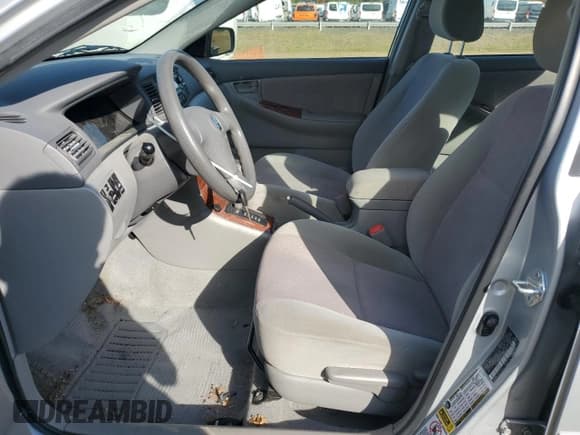 ✅ 2007 Toyota Corolla LE • VIN: 2T1BR30E97C838975 • Лот: 85542365. Опубликован ранее на Copart с пробегом 33 640 миль. Бесплатный доступ к архиву аукционных продаж из США и подробный отчёт об истории автомобиля на DreamBid. Изображение 7.