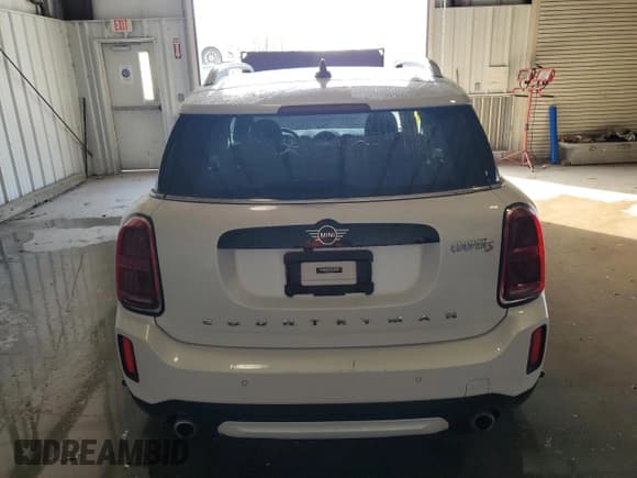 ✅ 2024 MINI Countryman Cooper S • VIN: WMZ83BR05R3R81446 • Lot: 78753164. Listed on Copart with 25,408 mi. Free auction sales archive from the USA and detailed vehicle history report at DreamBid. Image 6.
