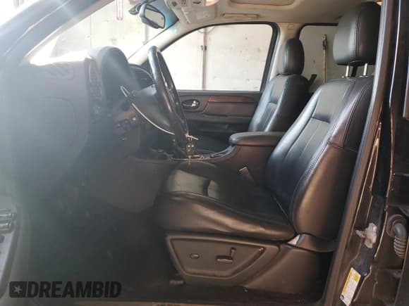 ✅ 2008 Saab 9-7X 4.2i • VIN: 5S3ET13S982800029 • Lot: 82297815. Listed on Copart with 198,856 mi. Free auction sales archive from the USA and detailed vehicle history report at DreamBid. Image 7.