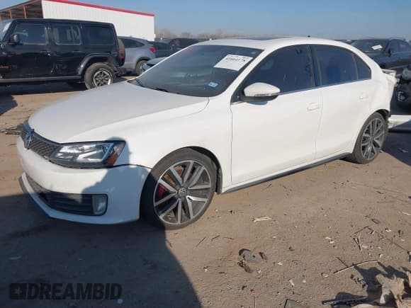 ✅ 2013 Volkswagen Jetta • VIN: 3VW4S7AJ6DM297898 • Lot: 41664178. Listed on IAAI with 188,484 mi. Free auction sales archive from the USA and detailed vehicle history report at DreamBid. Image 2.