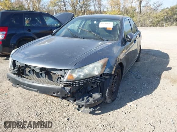 ✅ 2010 Honda Accord LX • VIN: 1HGCP2F34AA188735 • Lot: 43633096. Listed on IAAI with 147,497 mi. Free auction sales archive from the USA and detailed vehicle history report at DreamBid. Image 20.