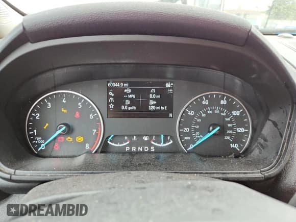 ✅ 2021 Ford EcoSport SES • VIN: MAJ6S3JL5MC440644 • Lot: 80879185. Wystawiony na Copart z przebiegiem 60 044 mil. Bezpłatny archiwum sprzedaży aukcyjnych z USA i szczegółowy raport historii pojazdu na DreamBid. Zdjęcie 9.