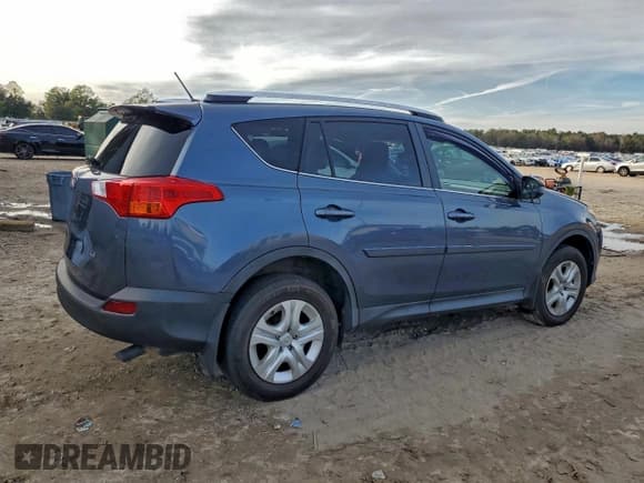 ✅ 2014 Toyota RAV4 LE • VIN: JTMZFREV2ED040238 • Lot: 95533415. Listed on Copart with 156,132 mi. Free auction sales archive from the USA and detailed vehicle history report at DreamBid. Image 3.