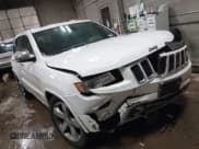 ✅ 2015 Jeep Grand Cherokee Overland • VIN: 1C4RJFCG2FC741015 • Лот: 41607606. Опубликован ранее на IAAI с пробегом 132 038 миль. Бесплатный доступ к архиву аукционных продаж из США и подробный отчёт об истории автомобиля на DreamBid. Изображение 1.