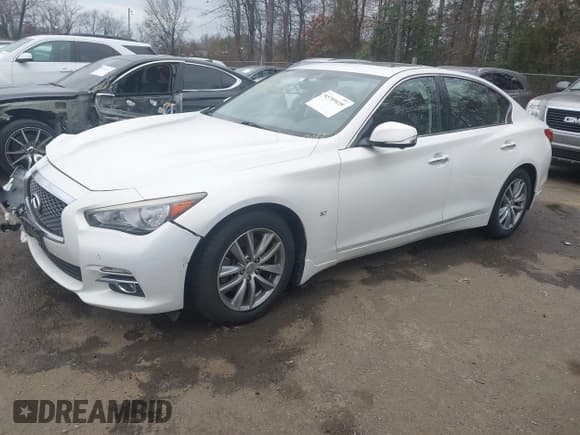 ✅ 2014 Infiniti Q50 Premium • VIN: JN1BV7AR7EM692504 • Lot: 43789438. Listed on IAAI with 104,772 mi. Free auction sales archive from the USA and detailed vehicle history report at DreamBid. Image 17.