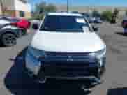 2019 Mitsubishi Outlander SE z VIN JA4AD3A33KZ030220, wystawiony jako IAAI lot #41749030 z przebiegiem 94 435 mil mil oraz . Historia ofert i sprzedaży dostępna na DreamBid. Obrazek 12.