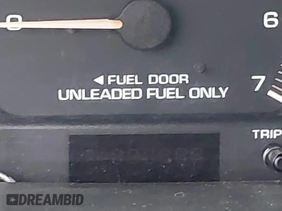 ✅ 1996 Dodge Caravan LE • VIN: 1B4GP54L4TB393941 • Lot: 43606447. Wystawiony na IAAI z przebiegiem Nie podano. Bezpłatny archiwum sprzedaży aukcyjnych z USA i szczegółowy raport historii pojazdu na DreamBid. Zdjęcie 15.