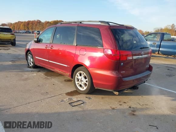 ✅ 2005 Toyota Sienna XLE • VIN: 5TDZA22C95S231443 • Lot: 43623370. Wystawiony na IAAI z przebiegiem Nie podano. Bezpłatny archiwum sprzedaży aukcyjnych z USA i szczegółowy raport historii pojazdu na DreamBid. Zdjęcie 3.