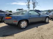 ✅ 1989 Porsche 928 • VIN: WP0JB0925KS860924 • Lot: 51871105. Wystawiony na Copart z przebiegiem Nie podano. Bezpłatny archiwum sprzedaży aukcyjnych z USA i szczegółowy raport historii pojazdu na DreamBid. Zdjęcie 3.