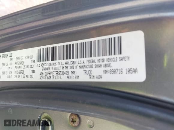 ✅ 2011 Ram 1500 ST • VIN: 1D7RV1GT3BS531429 • Lot: 43689715. Wystawiony na IAAI z przebiegiem 283 191 mil. Bezpłatny archiwum sprzedaży aukcyjnych z USA i szczegółowy raport historii pojazdu na DreamBid. Zdjęcie 9.
