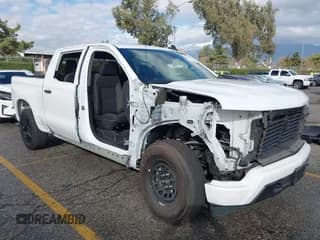 ✅ 2024 Chevrolet Silverado 1500 Custom • VIN: 3GCPABEK7RG127578 • Лот: 43692710. Опубликован ранее на IAAI с пробегом 45 294 миль. Бесплатный доступ к архиву аукционных продаж из США и подробный отчёт об истории автомобиля на DreamBid. Изображение 1.