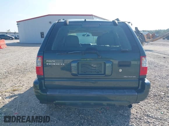 ✅ 2004 Isuzu Rodeo S • VIN: 4S2CK58Y544305012 • Lot: 43027958. Listed on IAAI with 125,526 mi. Free auction sales archive from the USA and detailed vehicle history report at DreamBid. Image 16.