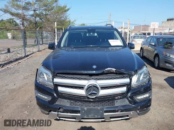 ✅ 2016 Mercedes-Benz GL 450 • VIN: 4JGDF6EEXGA626887 • Lot: 42960964. Listed on IAAI with 134,052 mi. Free auction sales archive from the USA and detailed vehicle history report at DreamBid. Image 12.