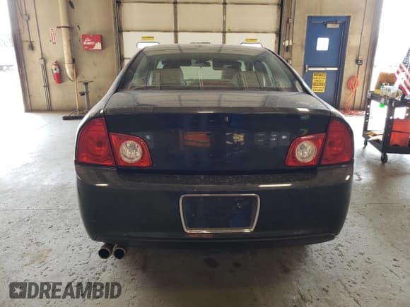 ✅ 2010 Chevrolet Malibu 1LT • VIN: 1G1ZC5E02AF179489 • Lot: 71473374. Listed on Copart with 193,720 mi. Free auction sales archive from the USA and detailed vehicle history report at DreamBid. Image 6.